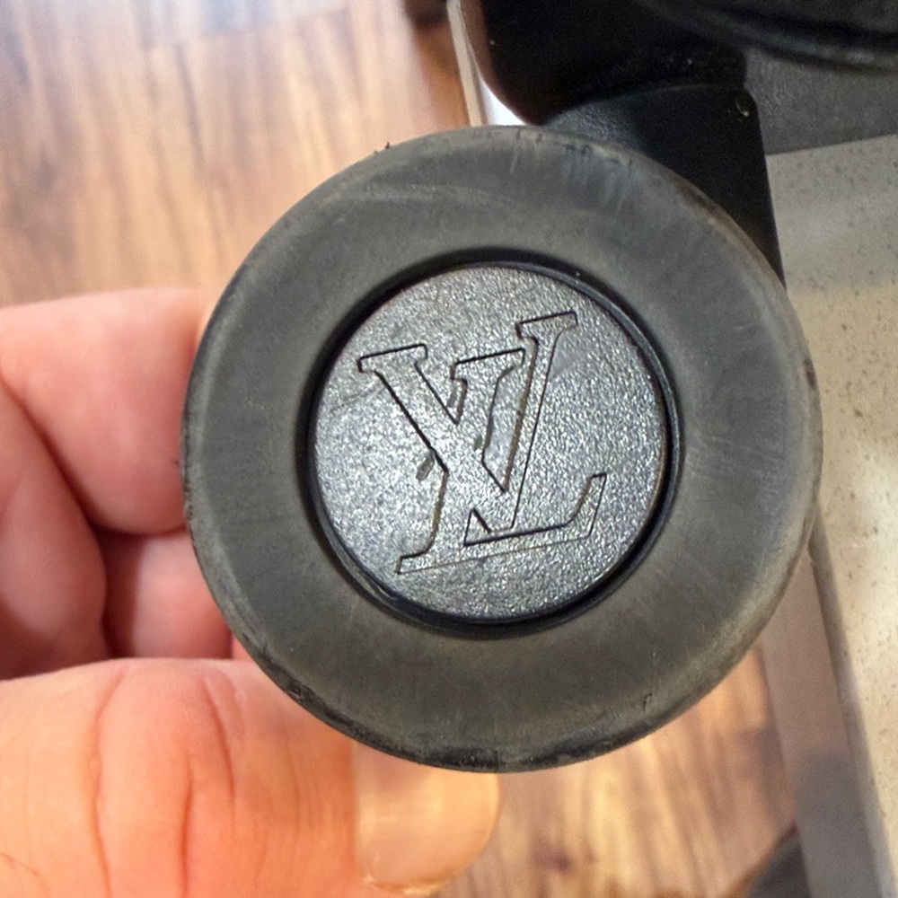 Louis Vuitton Graphite Monogram Rolling Luggage - image 7